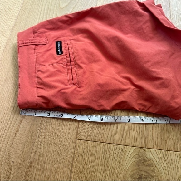 PEAK PERFORMANCE ROSLYN ATHLETIC SHORTS CORAL ORANGE - 27 - Picture 7 of 17